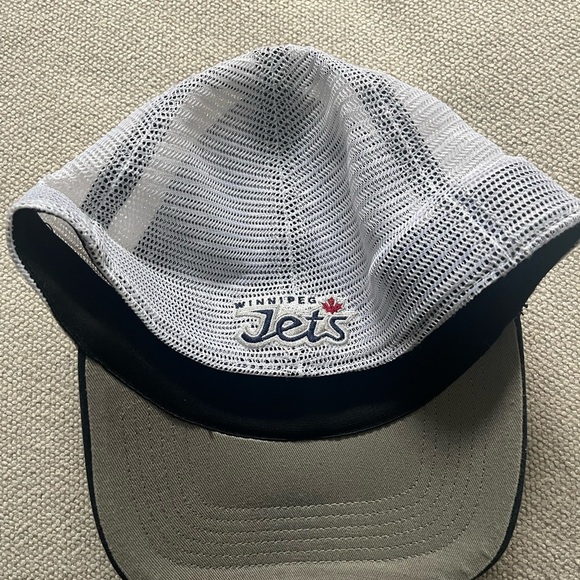 Winnipeg Jets 47 Hat - Picture 2 of 3